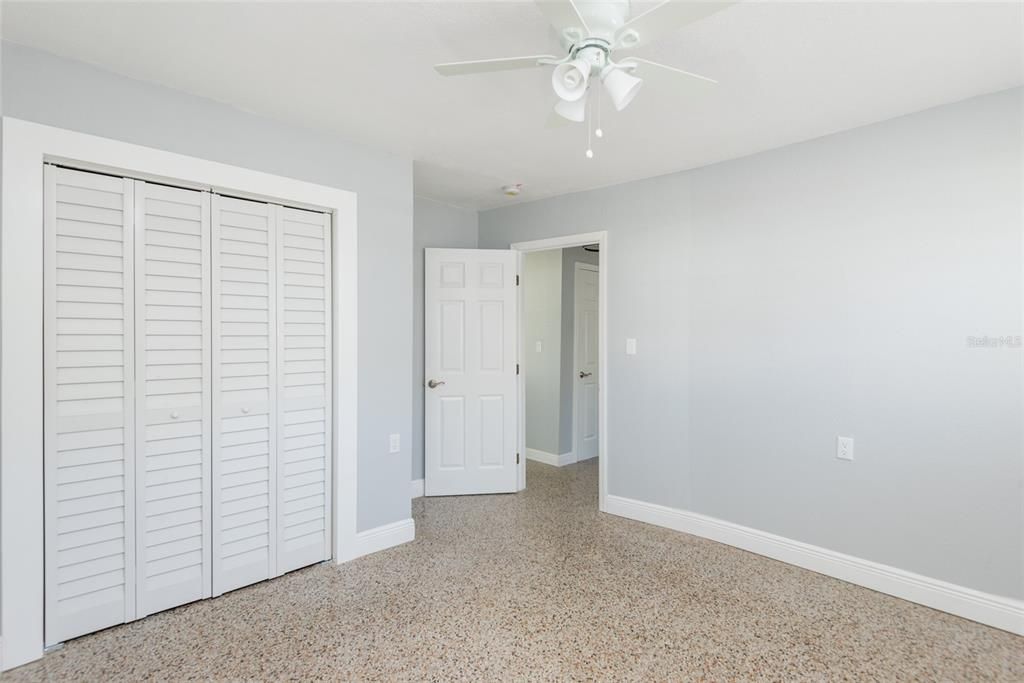 待售: $599,000 (4 贝兹, 0 浴室, 1352 平方英尺)