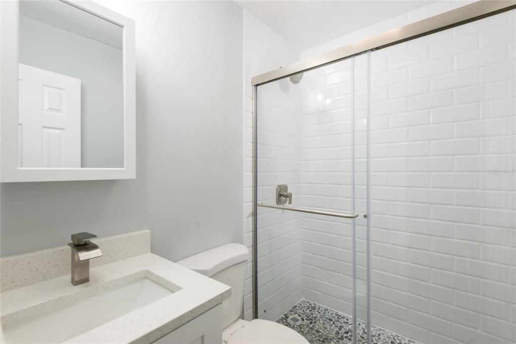 待售: $599,000 (4 贝兹, 0 浴室, 1352 平方英尺)