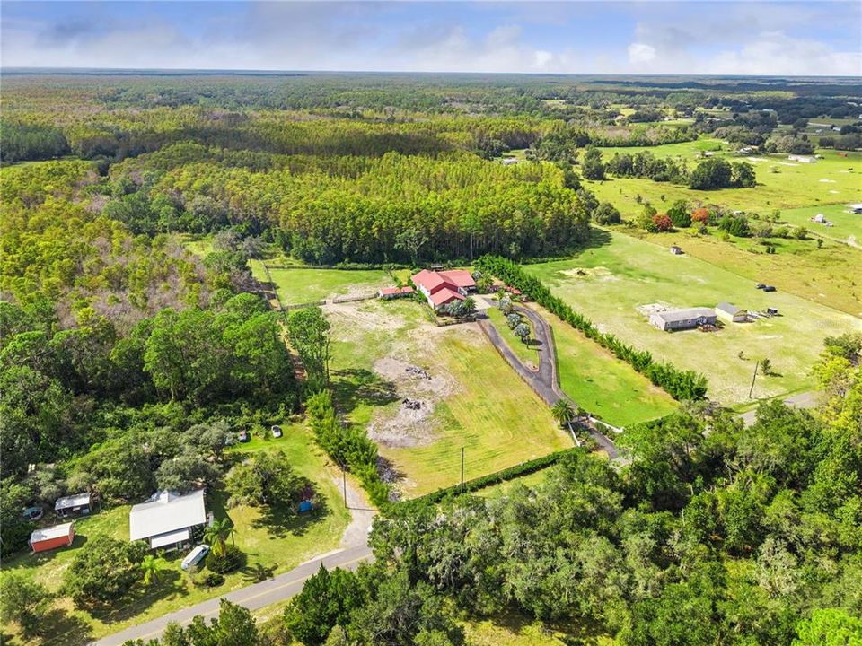 For Sale: $2,500,000 (4 beds, 4 baths, 5092 Square Feet)