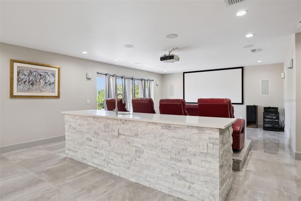 For Sale: $2,500,000 (4 beds, 4 baths, 5092 Square Feet)