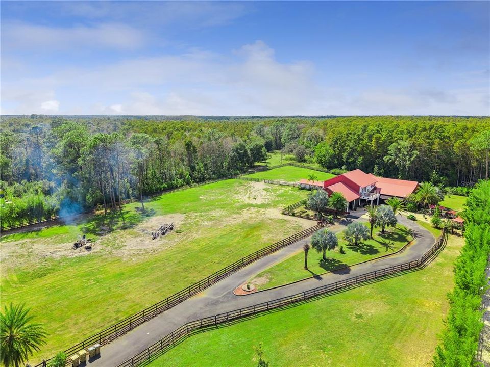 For Sale: $2,500,000 (4 beds, 4 baths, 5092 Square Feet)