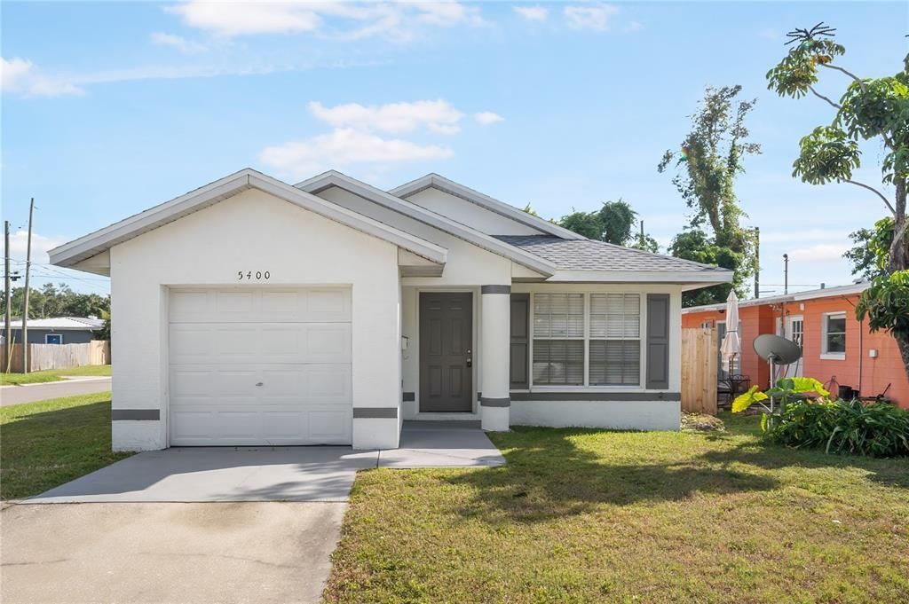 出租: $2,350 (3 贝兹, 2 浴室, 1195 平方英尺)