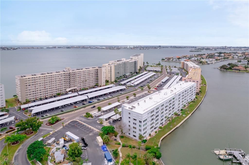 На продажу: $184,000 (2 спален, 2 ванн, 1250 Квадратных фут)