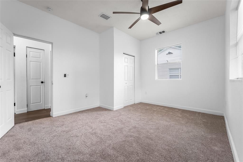 Active With Contract: $349,900 (3 beds, 2 baths, 1110 Square Feet)