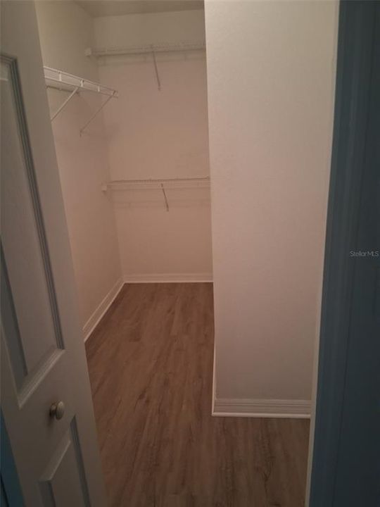 For Sale: $305,000 (3 beds, 2 baths, 1630 Square Feet)