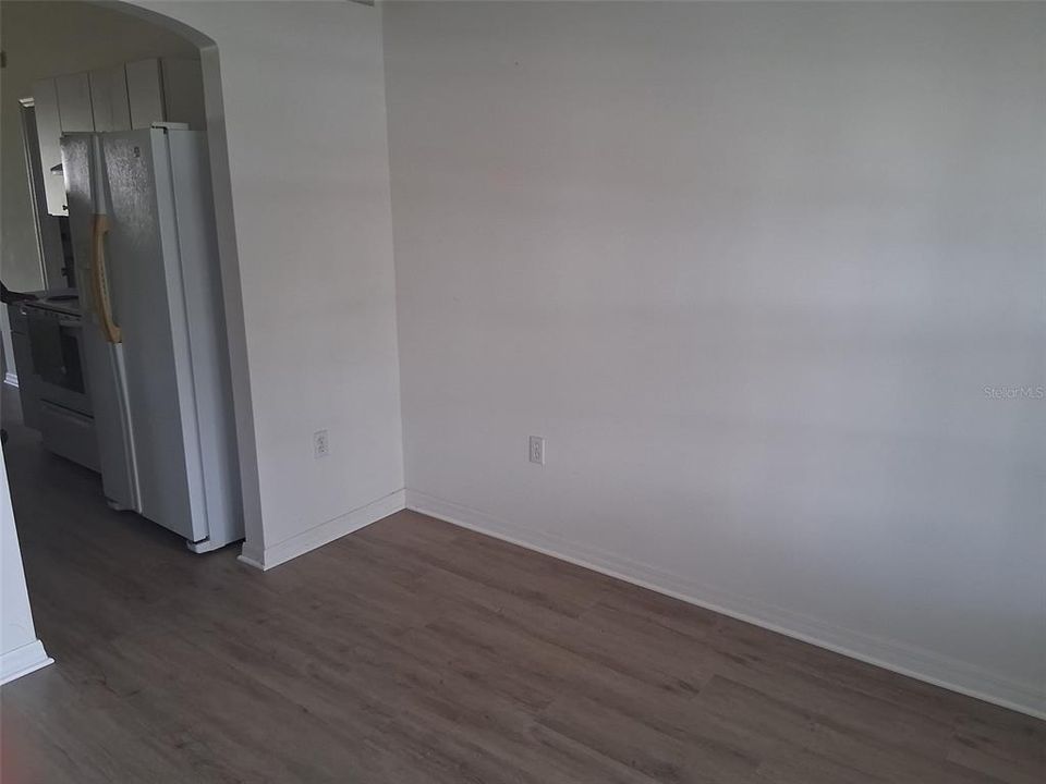 For Sale: $305,000 (3 beds, 2 baths, 1630 Square Feet)