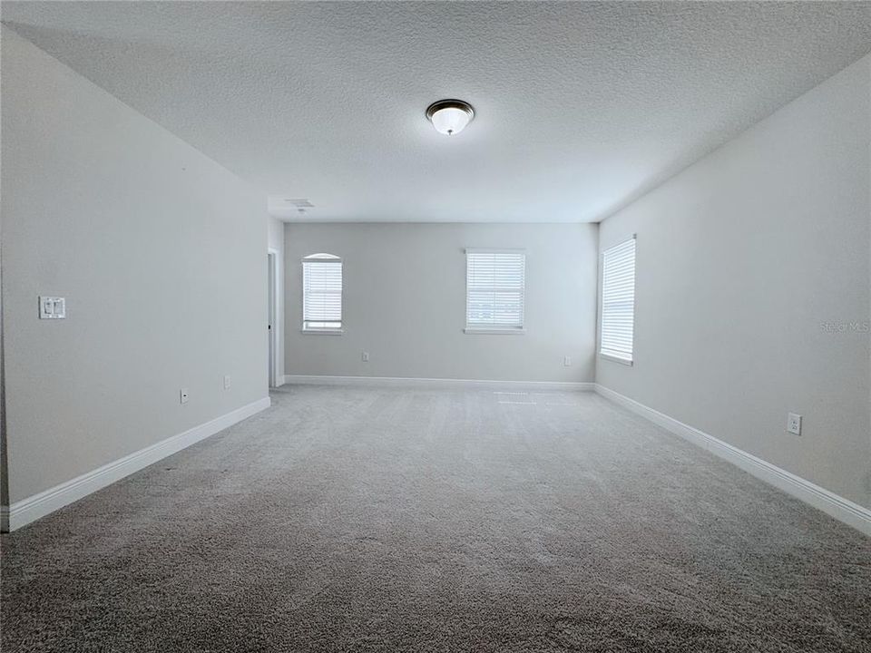 For Sale: $969,000 (4 beds, 4 baths, 3408 Square Feet)