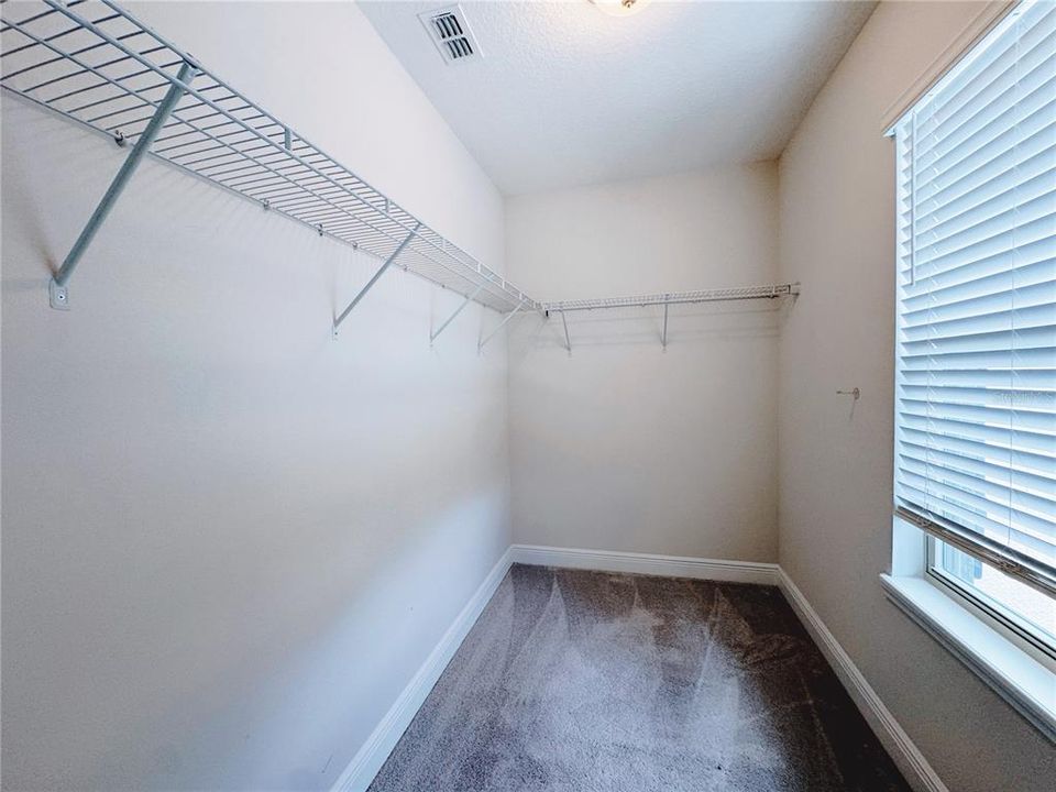 For Sale: $969,000 (4 beds, 4 baths, 3408 Square Feet)