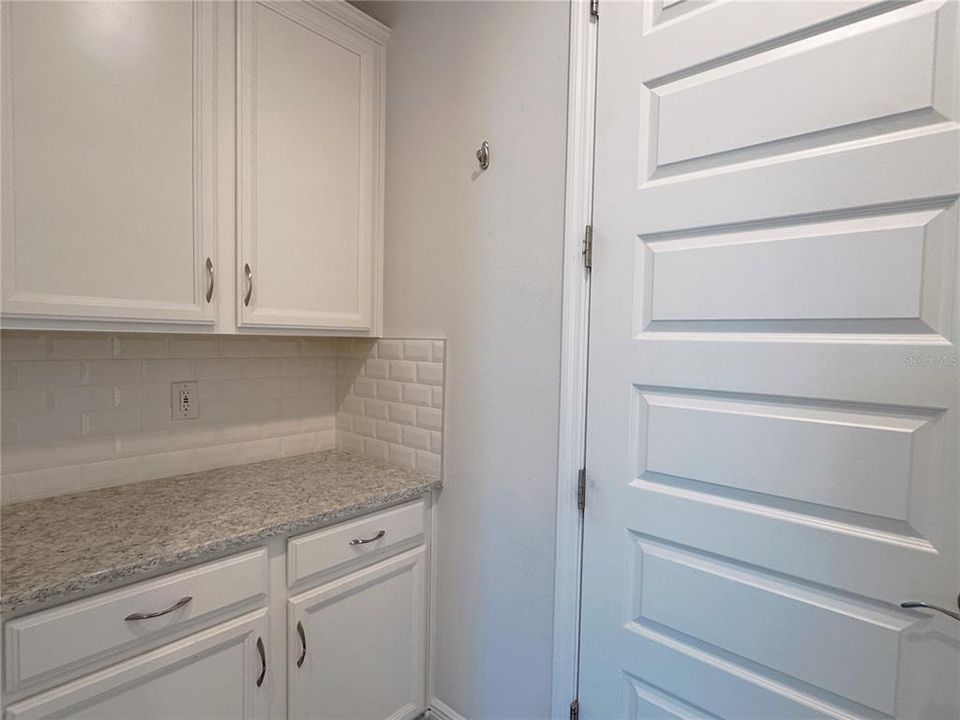 For Sale: $969,000 (4 beds, 4 baths, 3408 Square Feet)