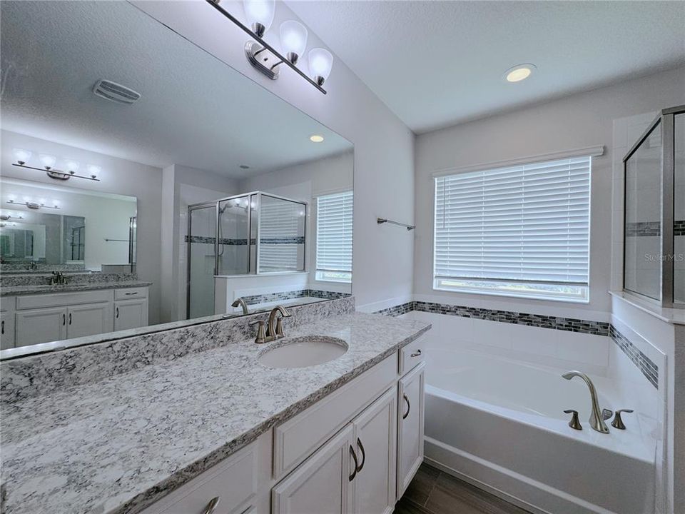 For Sale: $969,000 (4 beds, 4 baths, 3408 Square Feet)