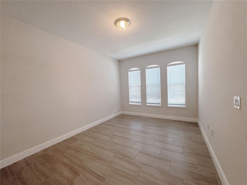 For Sale: $969,000 (4 beds, 4 baths, 3408 Square Feet)