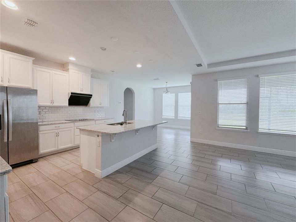 For Sale: $969,000 (4 beds, 4 baths, 3408 Square Feet)