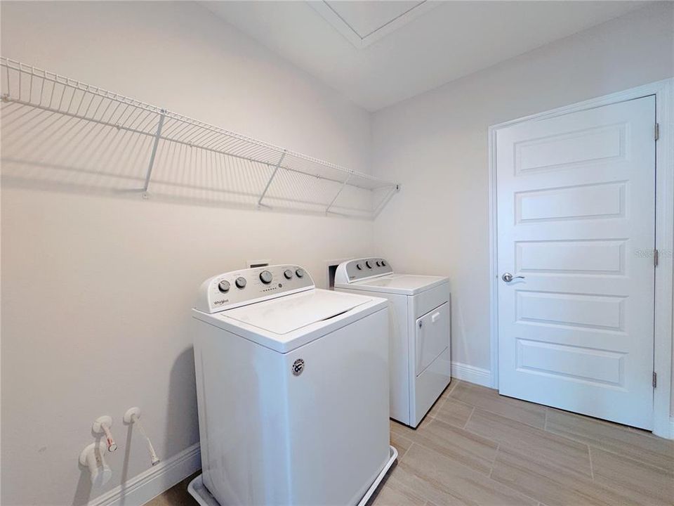 For Sale: $969,000 (4 beds, 4 baths, 3408 Square Feet)