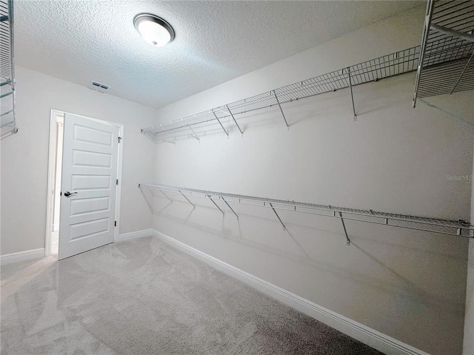 For Sale: $969,000 (4 beds, 4 baths, 3408 Square Feet)