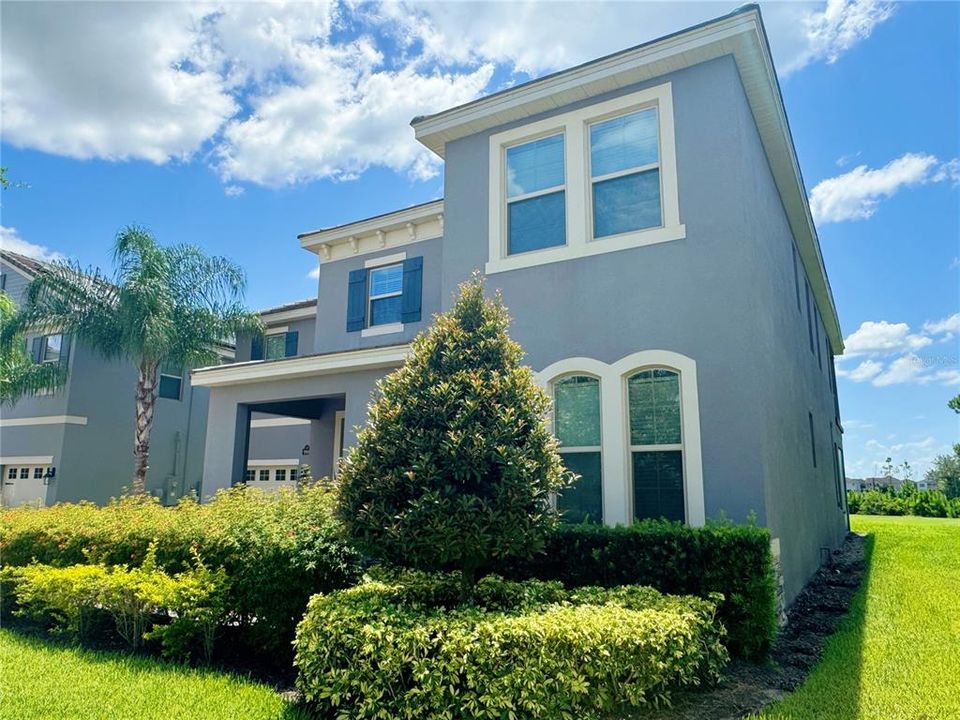 For Sale: $969,000 (4 beds, 4 baths, 3408 Square Feet)