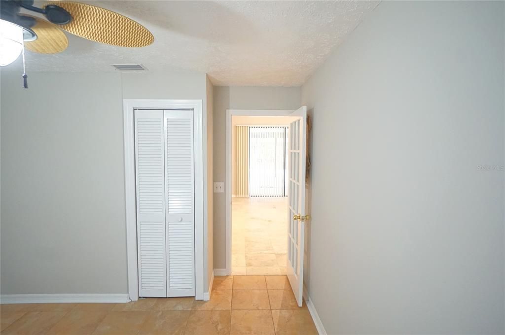 出租: $3,400 (4 贝兹, 3 浴室, 2683 平方英尺)