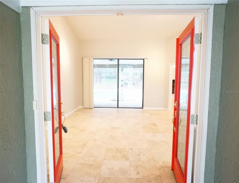 出租: $3,400 (4 贝兹, 3 浴室, 2683 平方英尺)