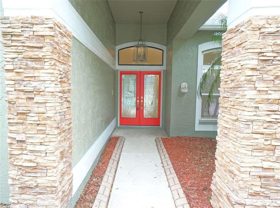 出租: $3,400 (4 贝兹, 3 浴室, 2683 平方英尺)