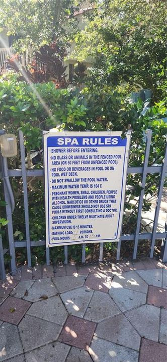 For Sale: $375,000 (3 beds, 2 baths, 1250 Square Feet)