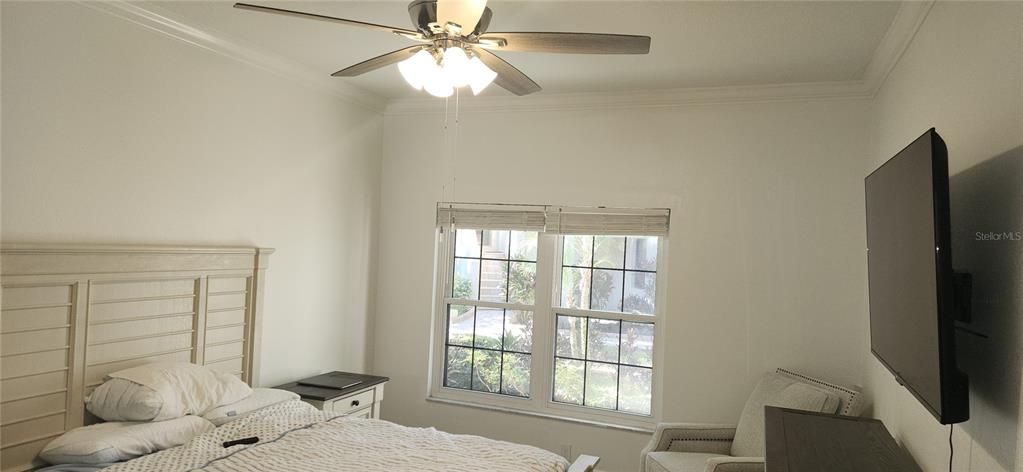 For Sale: $375,000 (3 beds, 2 baths, 1250 Square Feet)