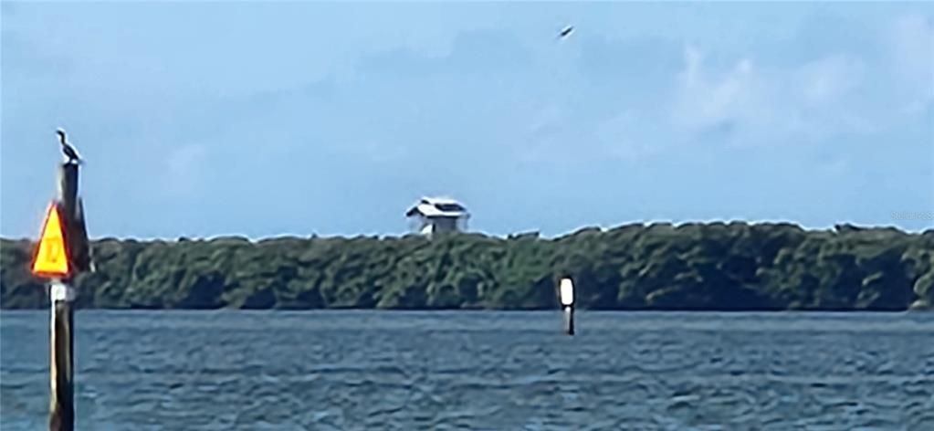 For Sale: $375,000 (3 beds, 2 baths, 1250 Square Feet)