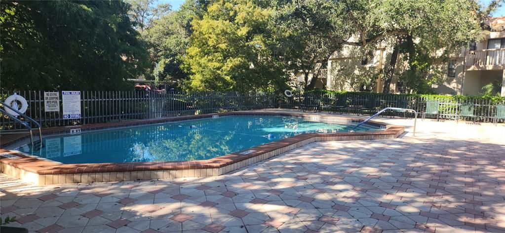 For Sale: $375,000 (3 beds, 2 baths, 1250 Square Feet)