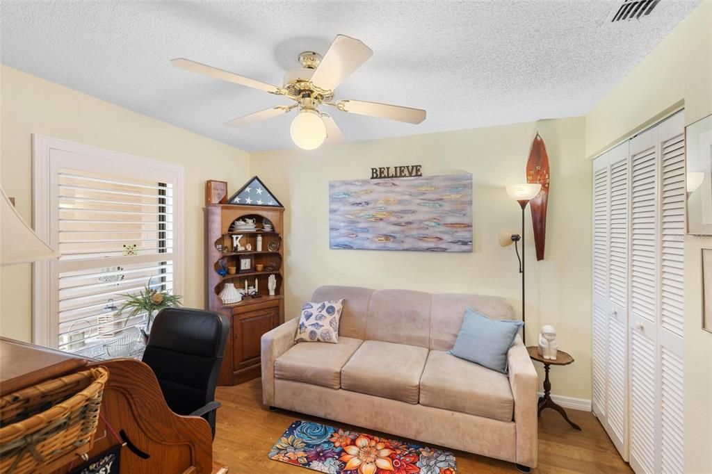 Activo con contrato: $245,000 (2 camas, 2 baños, 1242 Pies cuadrados)