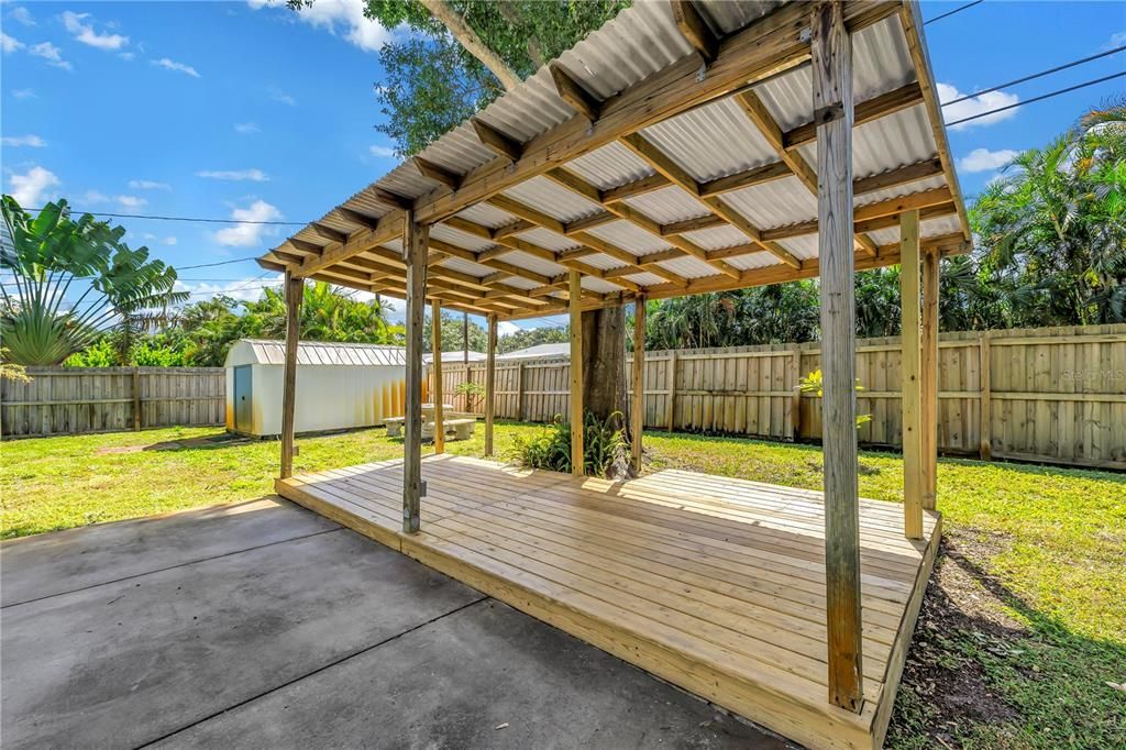 For Sale: $579,000 (3 beds, 2 baths, 1751 Square Feet)