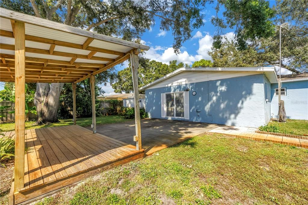 For Sale: $579,000 (3 beds, 2 baths, 1751 Square Feet)