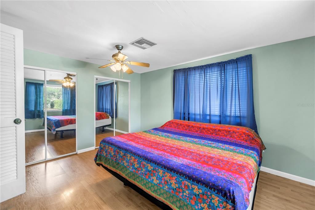 For Sale: $579,000 (3 beds, 2 baths, 1751 Square Feet)