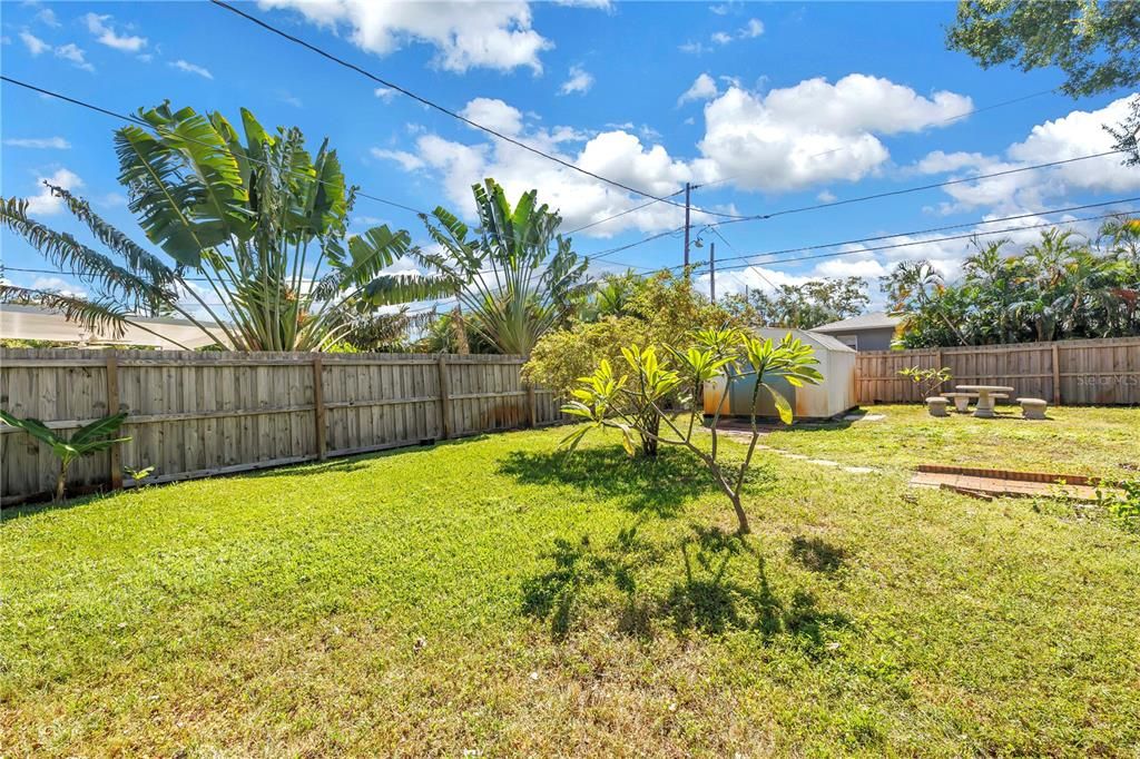 For Sale: $579,000 (3 beds, 2 baths, 1751 Square Feet)