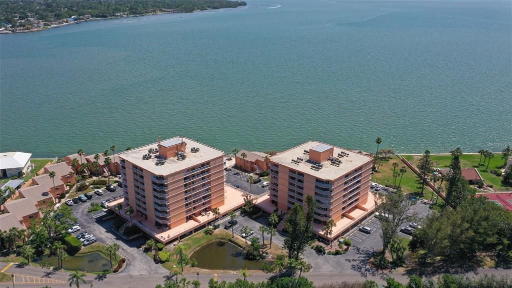 На продажу: $250,000 (3 спален, 3 ванн, 1455 Квадратных фут)