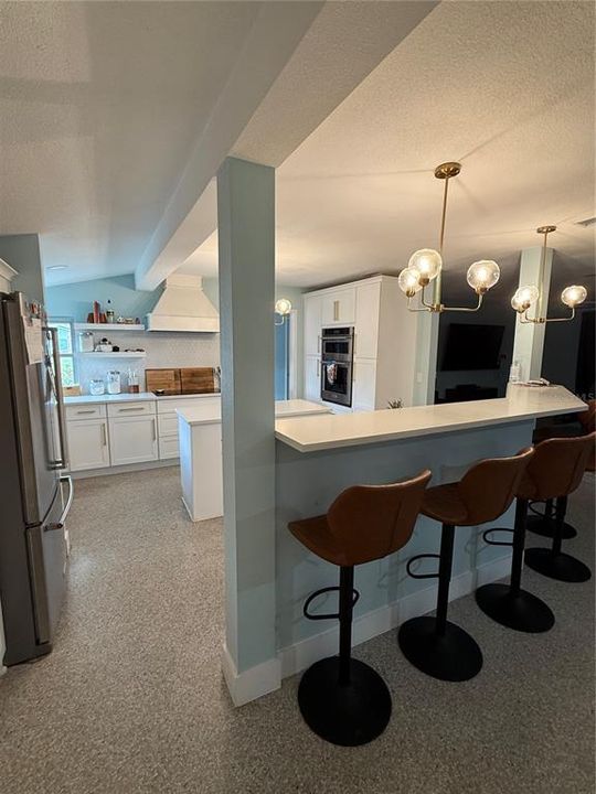 For Sale: $499,000 (3 beds, 2 baths, 2504 Square Feet)