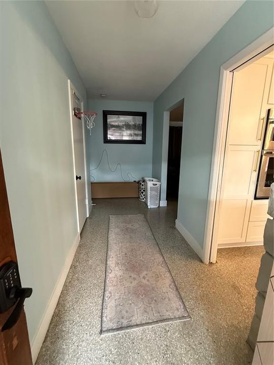 For Sale: $499,000 (3 beds, 2 baths, 2504 Square Feet)