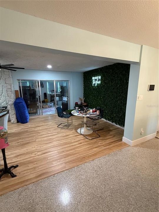 For Sale: $499,000 (3 beds, 2 baths, 2504 Square Feet)