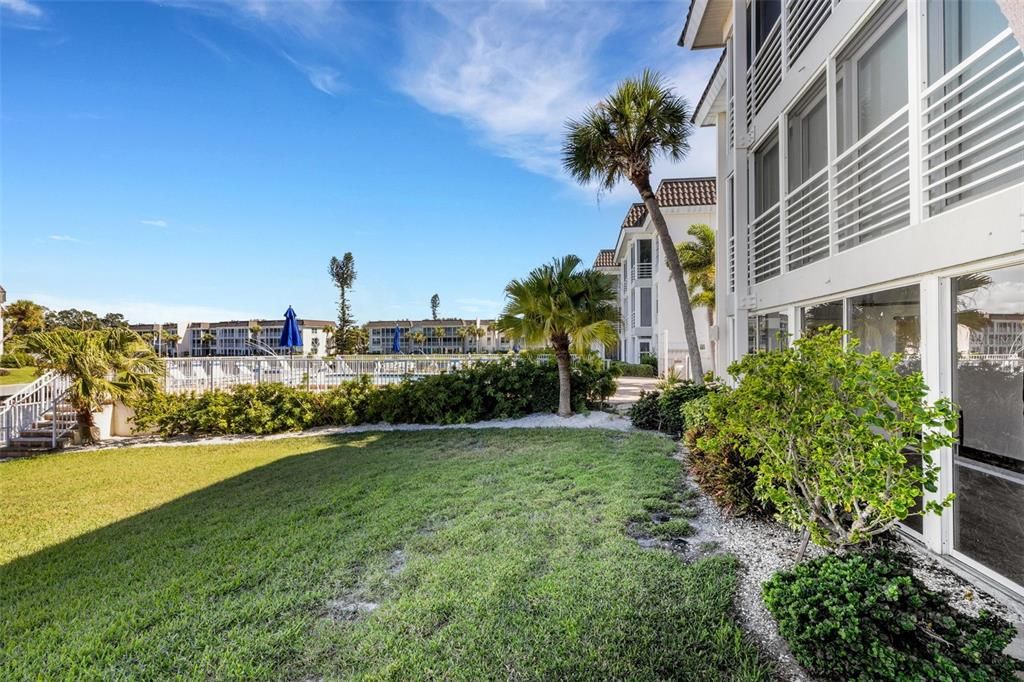 For Rent: $6,000 (2 beds, 2 baths, 1316 Square Feet)