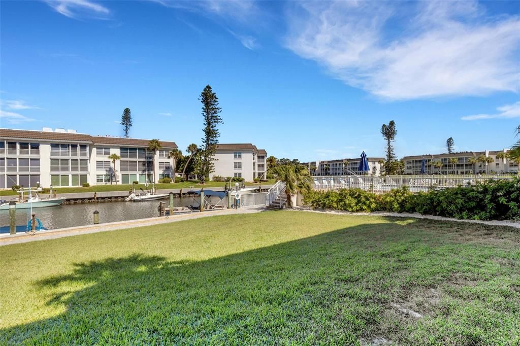 For Rent: $6,000 (2 beds, 2 baths, 1316 Square Feet)