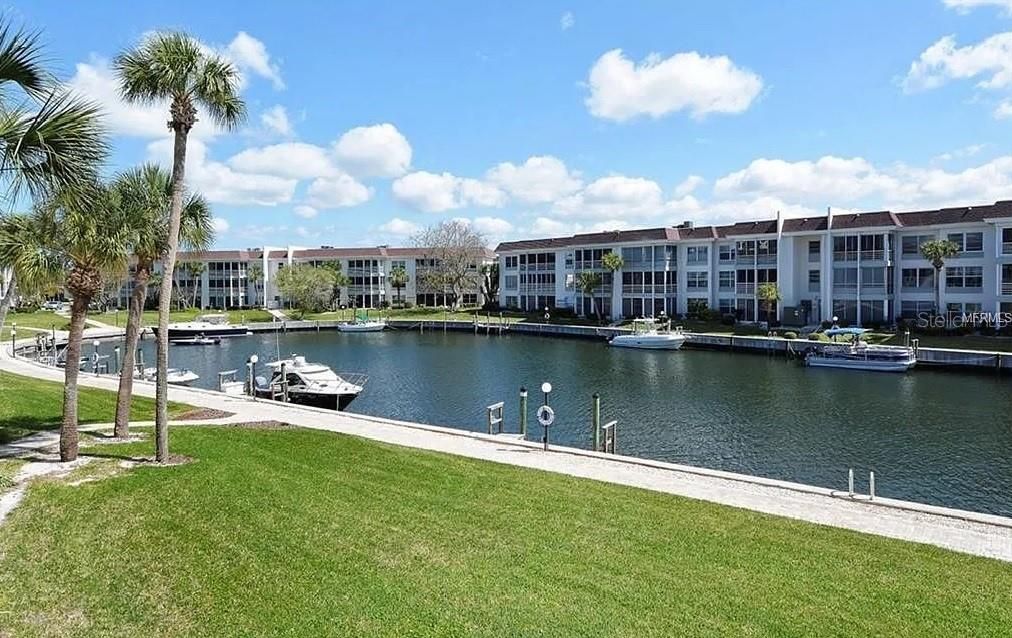 For Rent: $6,000 (2 beds, 2 baths, 1316 Square Feet)