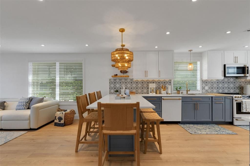 For Rent: $6,000 (2 beds, 2 baths, 1316 Square Feet)