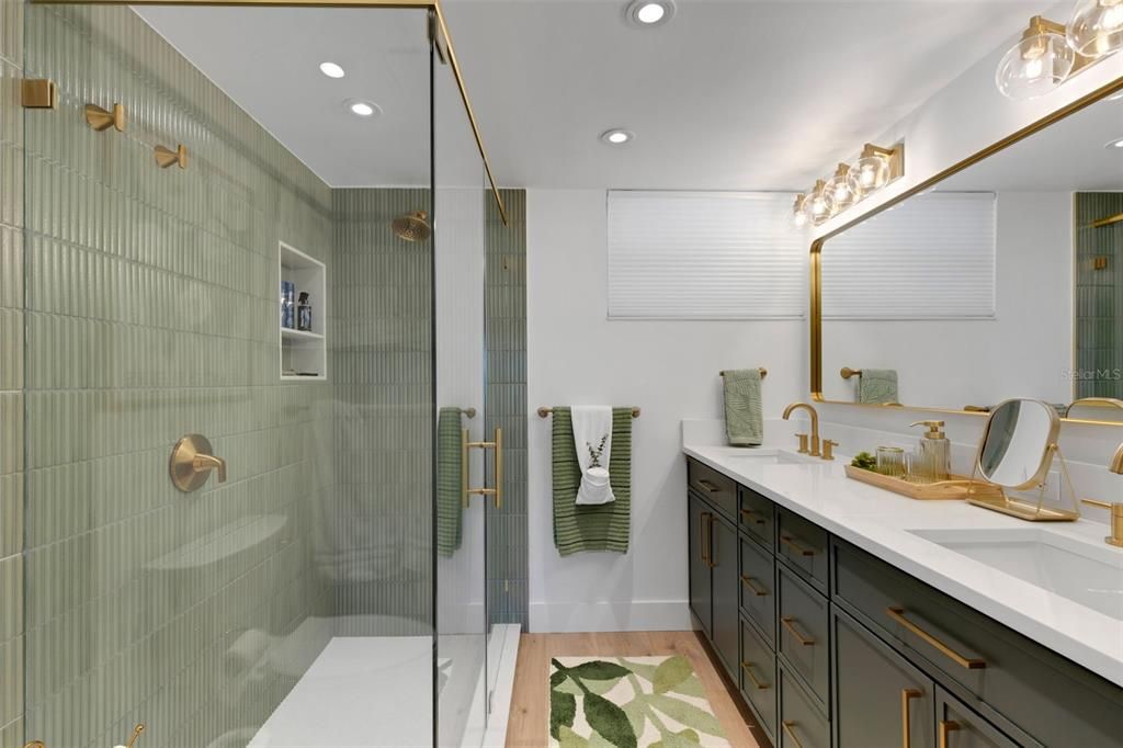 For Rent: $6,000 (2 beds, 2 baths, 1316 Square Feet)