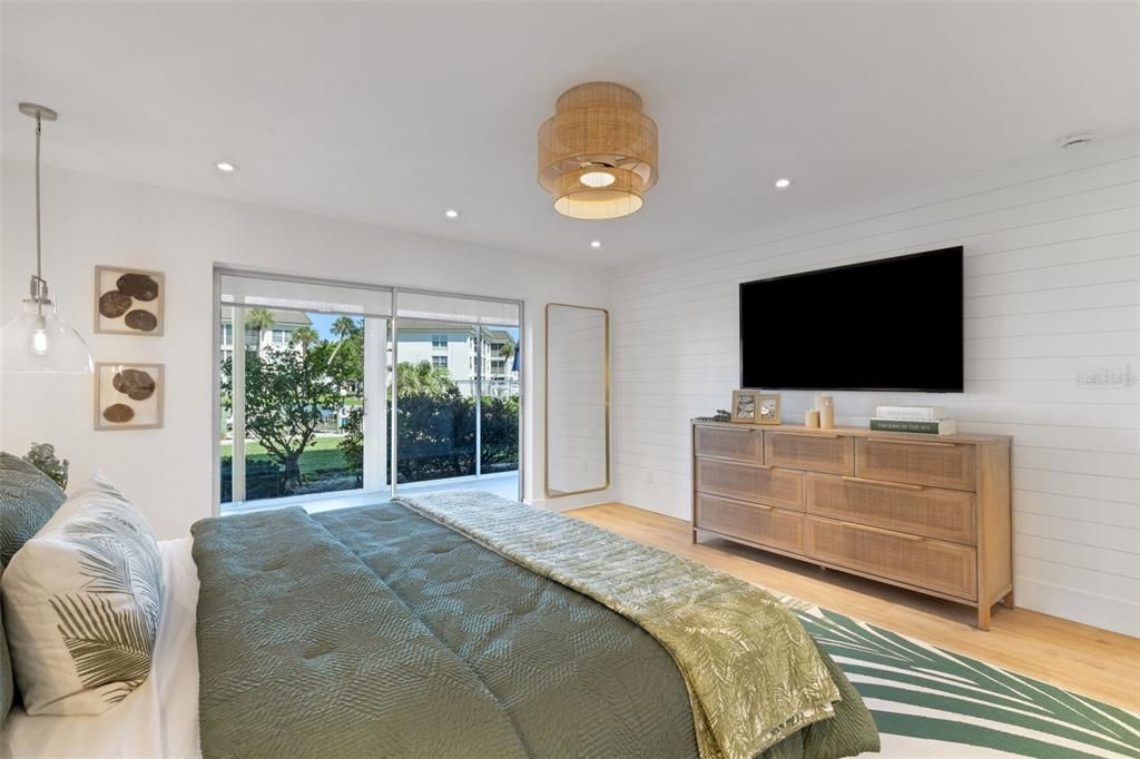 For Rent: $6,000 (2 beds, 2 baths, 1316 Square Feet)