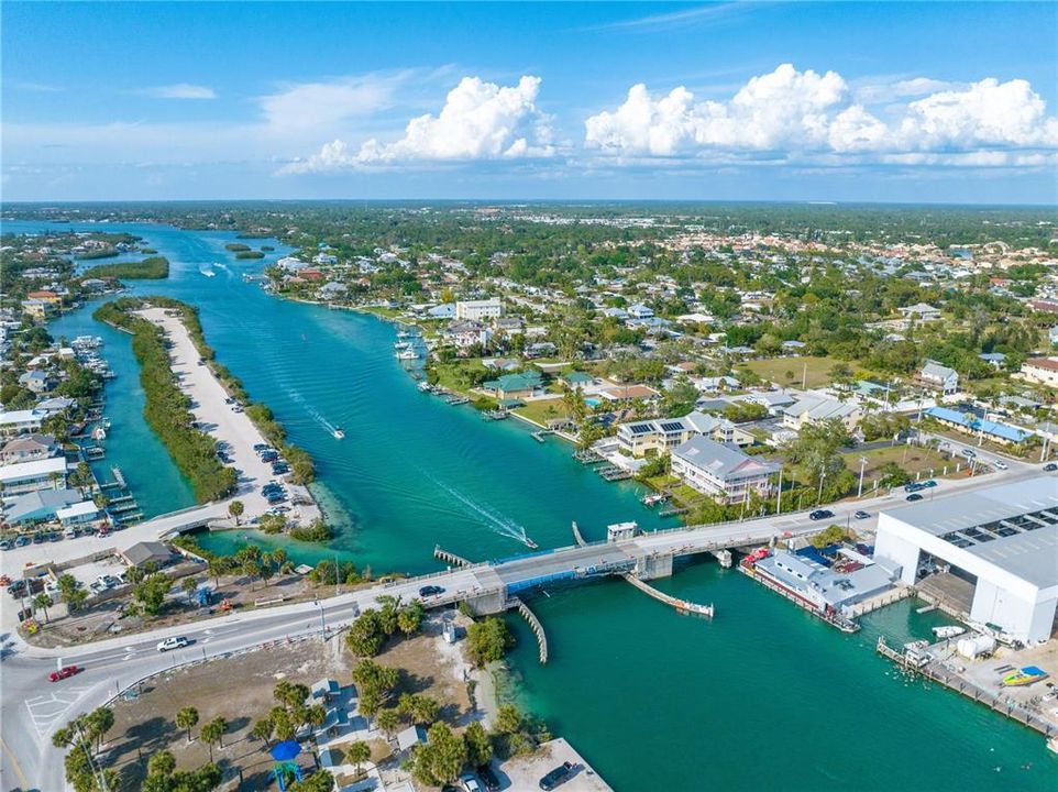 For Rent: $2,000 (3 beds, 2 baths, 1539 Square Feet)