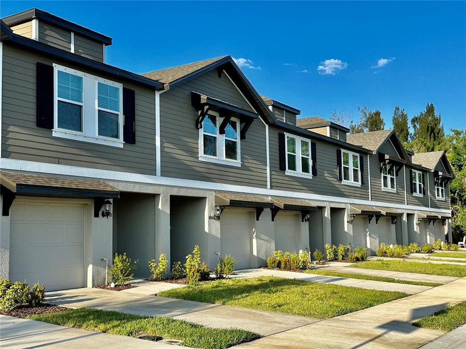 For Rent: $2,000 (3 beds, 2 baths, 1539 Square Feet)