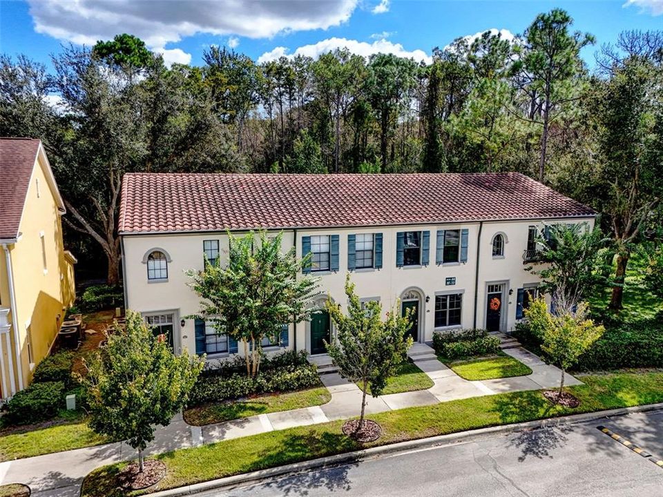 Под контрактом: $315,000 (3 спален, 2 ванн, 1391 Квадратных фут)