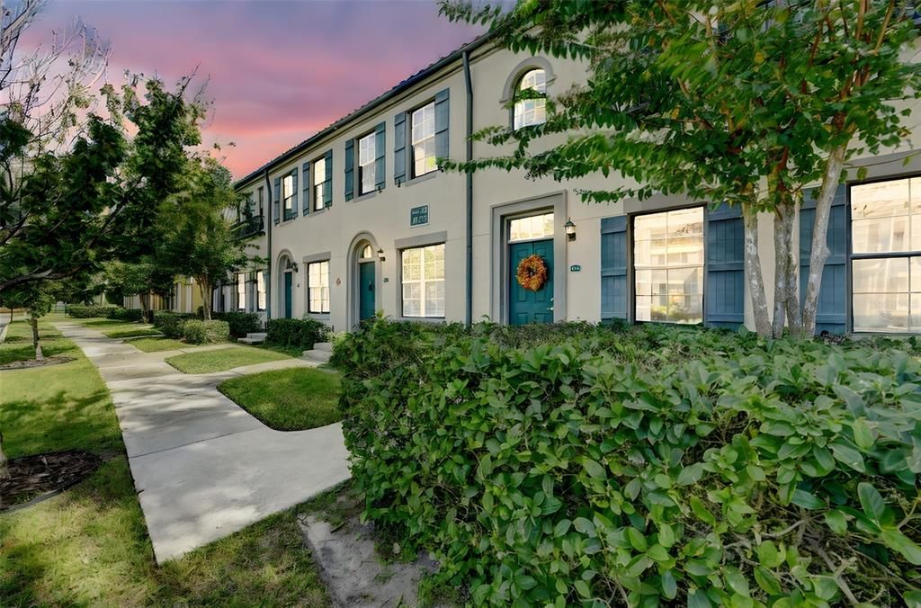 Под контрактом: $315,000 (3 спален, 2 ванн, 1391 Квадратных фут)