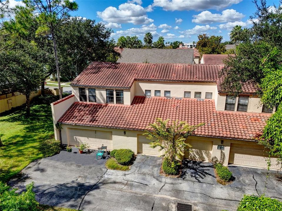 Под контрактом: $315,000 (3 спален, 2 ванн, 1391 Квадратных фут)