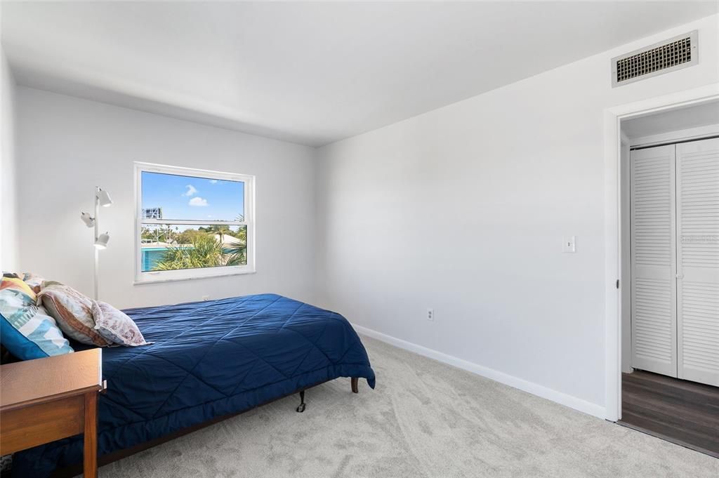 En Venta: $374,900 (2 camas, 1 baños, 789 Pies cuadrados)