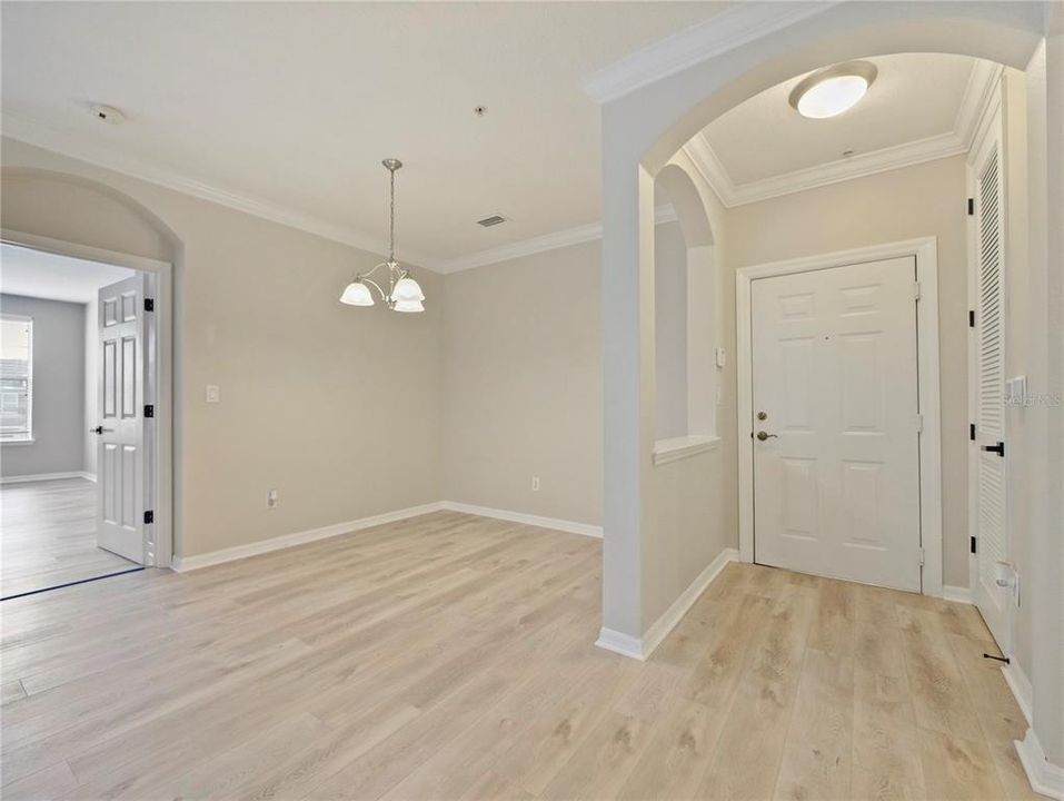 For Sale: $337,500 (3 beds, 2 baths, 1442 Square Feet)