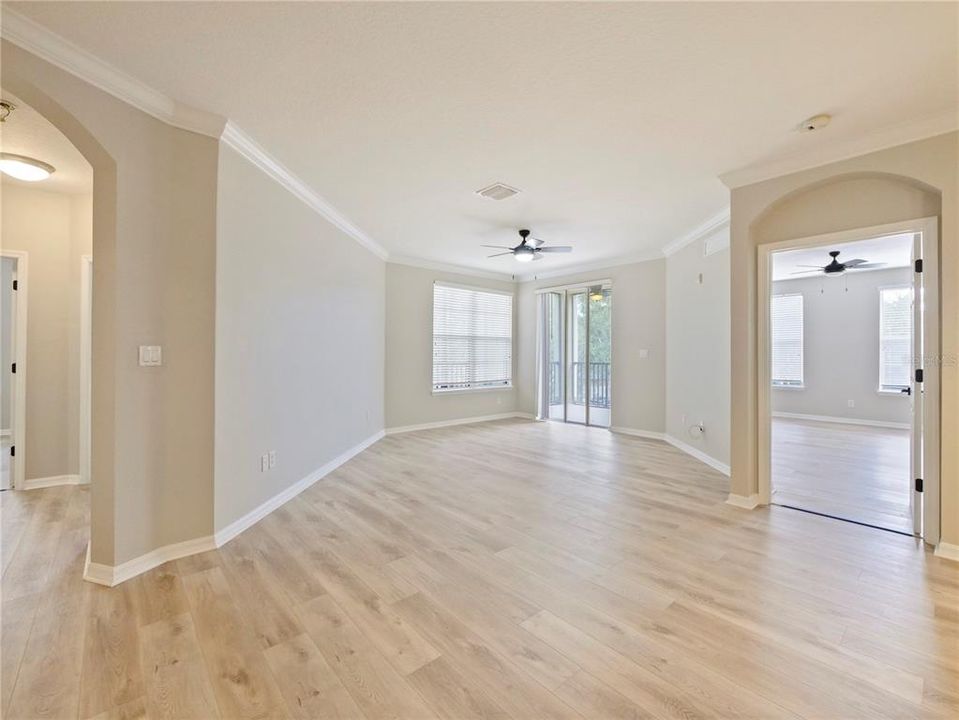 For Sale: $337,500 (3 beds, 2 baths, 1442 Square Feet)