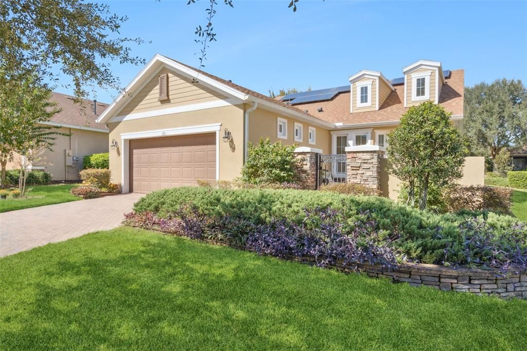 Vendido Recientemente: $342,000 (2 camas, 2 baños, 1612 Pies cuadrados)